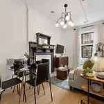 3br Brownstone Near Subway & Columbia Uni