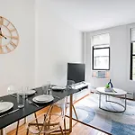 Prime Upper West Side Location 1 Bedroom Apt