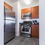 Bright 2 Bedrooms 2 Bathrooms Unit Apartment New York