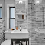 Stylish 3br-2ba In Gramercy Apartment