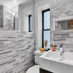 Stylish 3br-2ba In Gramercy Apartment *