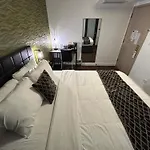 Richland Les Hotel New York