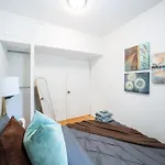 Modern By Park - 3 Br Apartment
