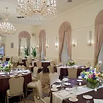 Hotel Stewart 4*