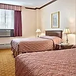 Hotel Night Broadway New York