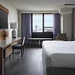 Laguardia Airport Marriott Hotel New York