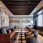 Laguardia Airport Marriott 4*