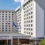 Laguardia Airport Marriott Hotel 4*