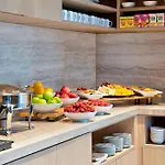 Laguardia Airport Marriott New York