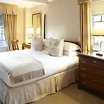 Hotel Lowell