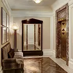 Lotte Palace Hotel New York