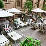Lotte Palace Hotel 5*