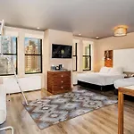The Gallivant Times Square 4* New York