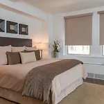 Aparthotel Lombardy New York
