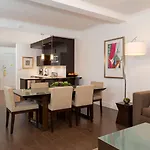Aparthotel Lombardy New York