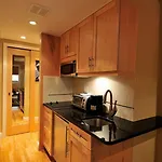 Lombardy Aparthotel 4*