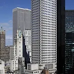 Hotel Warwick 4*