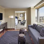Hotel Sheraton Laguardia East 3*