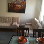 Large One Bedroom With Cozy Backyard