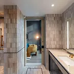Doubletree By Hilton Nyc - Times Square 4*