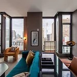 Hotel Doubletree By Hilton Nyc - Times Square