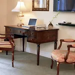 The Kimberly Hotel