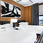 Hotel Ameritania At Times Square 4*