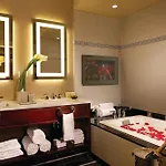 The Algonquin Times Square, Autograph Collection Hotel