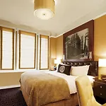 The Algonquin Times Square, Autograph Collection 4* New York