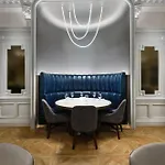 The Algonquin Times Square, Autograph Collection 4*