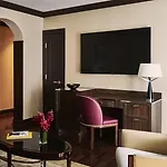 Iroquois Times Square Hotel New York
