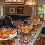 Hotel Aka Nomad 4*