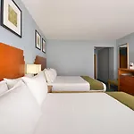 Holiday Inn Express LaGuardia ARPT