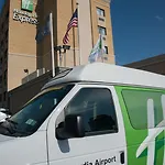 Hotel Express Laguardia Airport, An Ihg