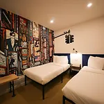 Doxie Hotel