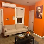 Cozy Woodside Near Manhattan Apartment New York