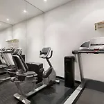 Night Broadway Hotel 3*