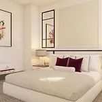 Hotel The Chemists Club 4*