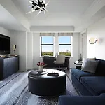 Hotel Jw Marriott Essex House