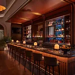 Jw Marriott Essex House Hotel