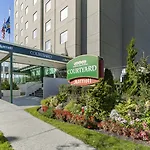 Courtyard By Marriott New York Jfk Airport