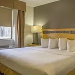 Hotel Hudson River