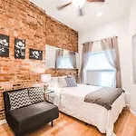 Chelsea (adults Only) 3*