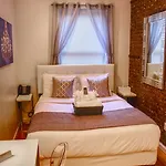 Chelsea Inn (Adults Only)