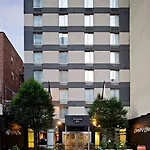 Hampton Manhattan Chelsea New York