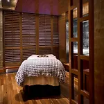 Mandarin Oriental,