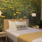 Adria Hotel And Conference Center