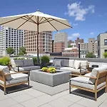 19-4g 2br 2baths Luxury East Village *