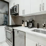 Spacious 3br Upper West Side - Steps From Park Apartment New York