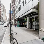 Blueground Midtown South Rooftop Nr Bryant Park Nyc-2028